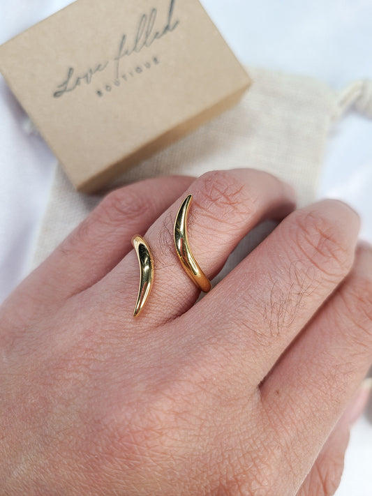 Gold Serpentine Ring | Gold Plated Stainless Steel